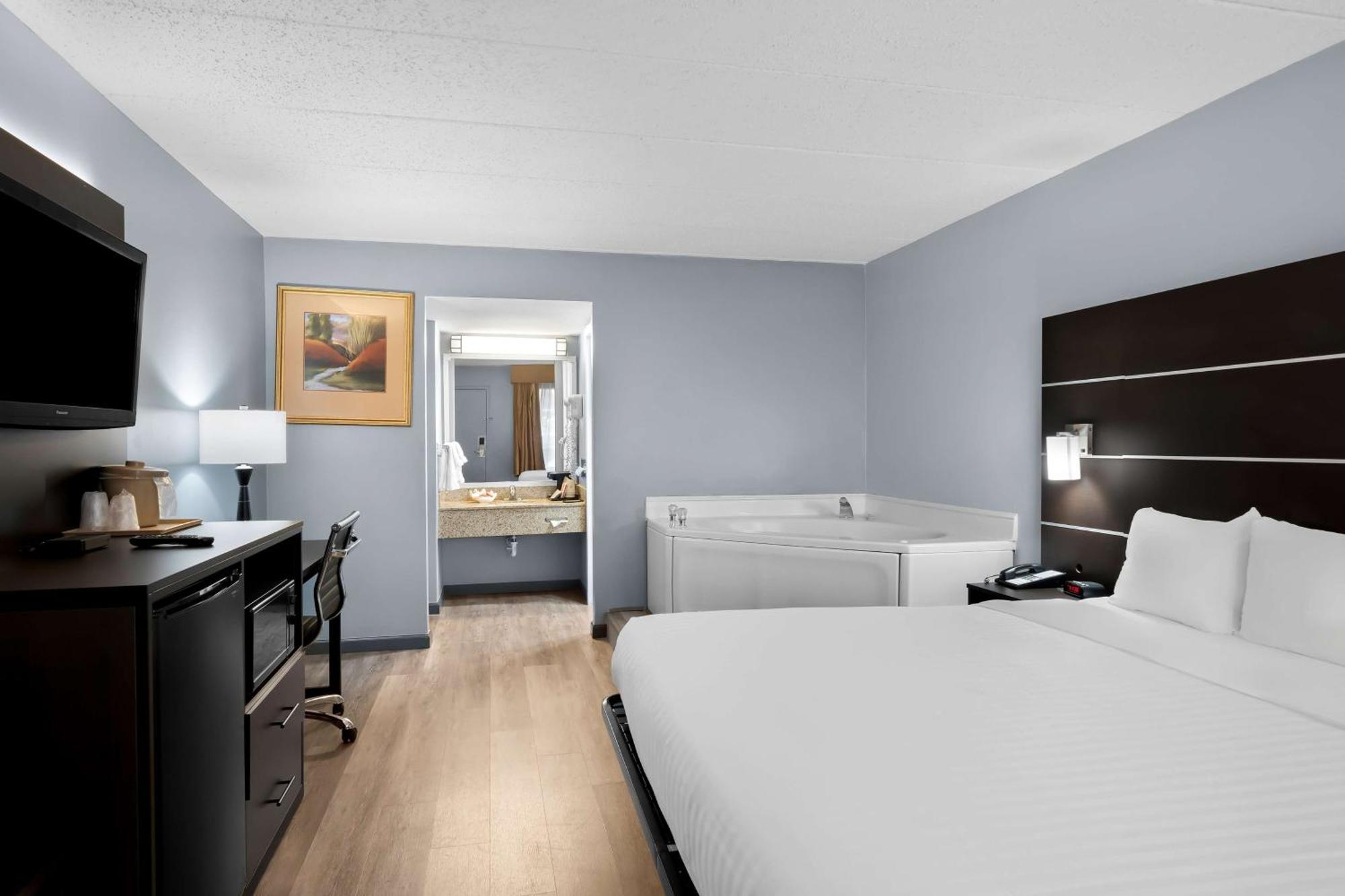 Brandywine Valley Inn Surestay Plus By Best Western Wilmington Bagian luar foto